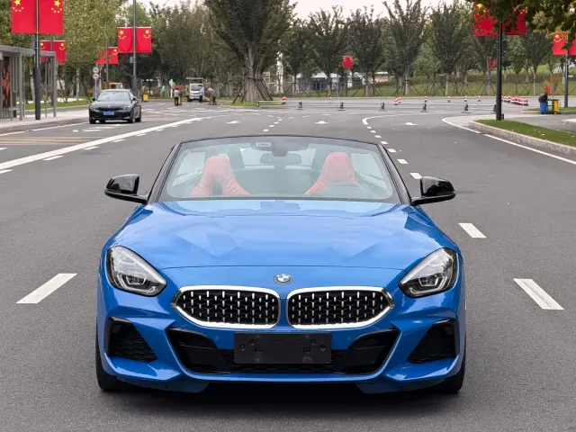 BMW Z4 — Фото автомобиля 13