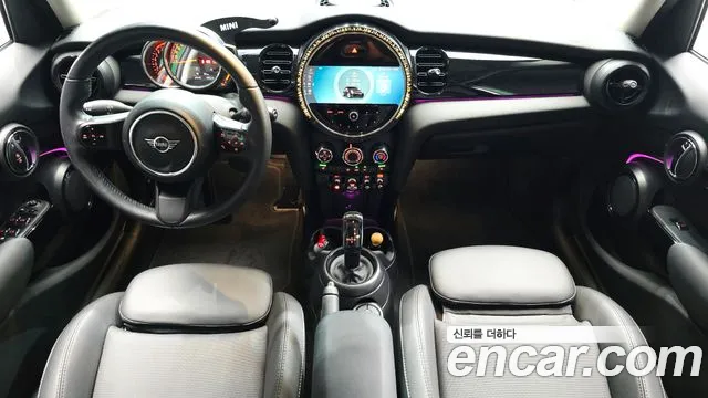 MINI Cooper — Фото автомобиля 7