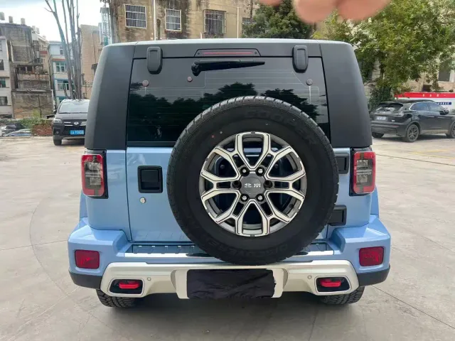BAIC BJ40 — Фото автомобиля 8