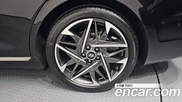Hyundai Grandeur New — Фото автомобиля 6