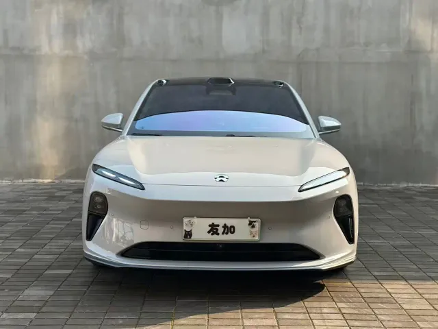 Nio ET5 Touring — Фото автомобиля 2