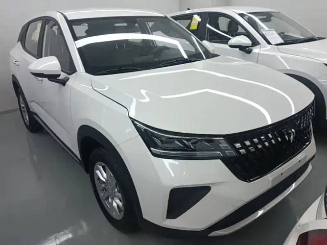 Wuling Xingchi — Фото автомобиля 3