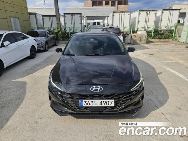 Hyundai Avante — Фото автомобиля 2