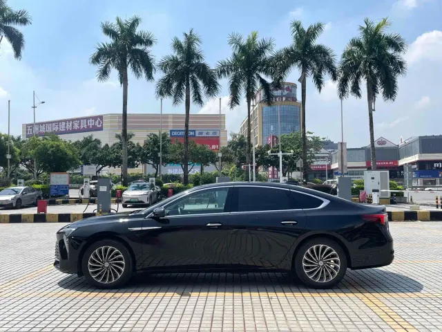 Buick LaCrosse — Фото автомобиля 4
