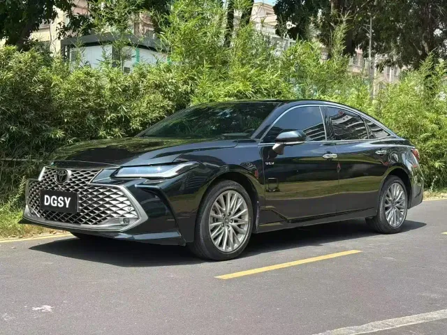 Фотография автомобиля — Toyota Avalon