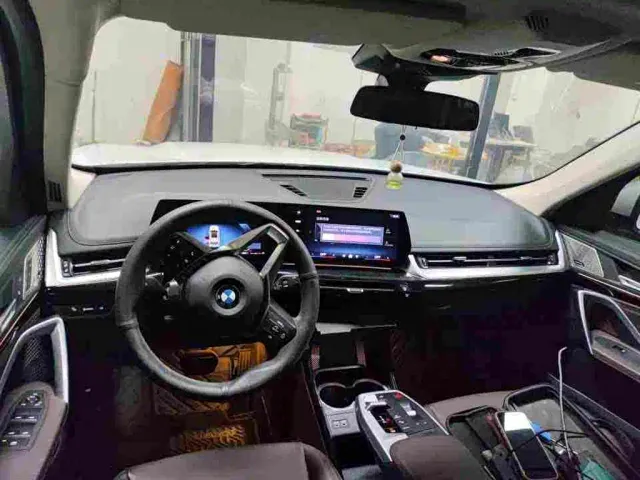 BMW X1 — Фото автомобиля 6