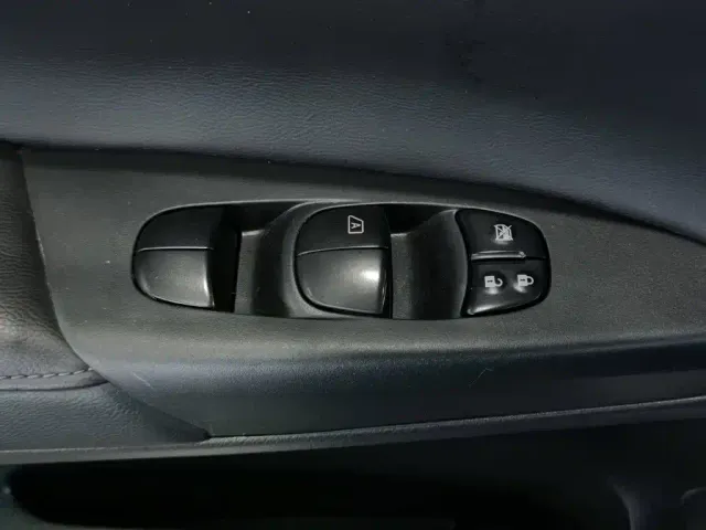 Nissan Sylphy — Фото автомобиля 9