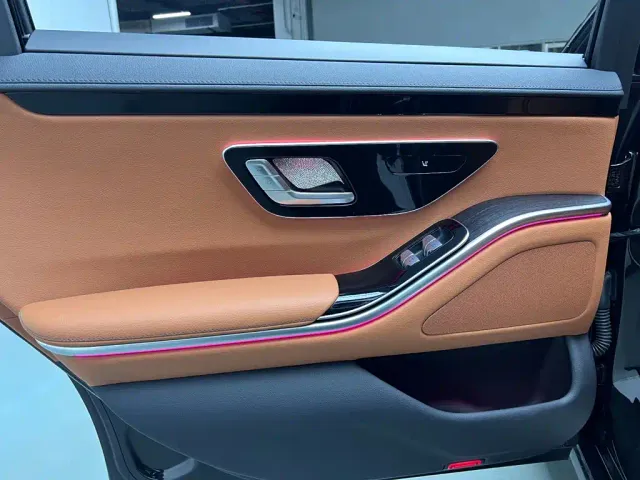 Mercedes-Benz S-Class — Фото автомобиля 13