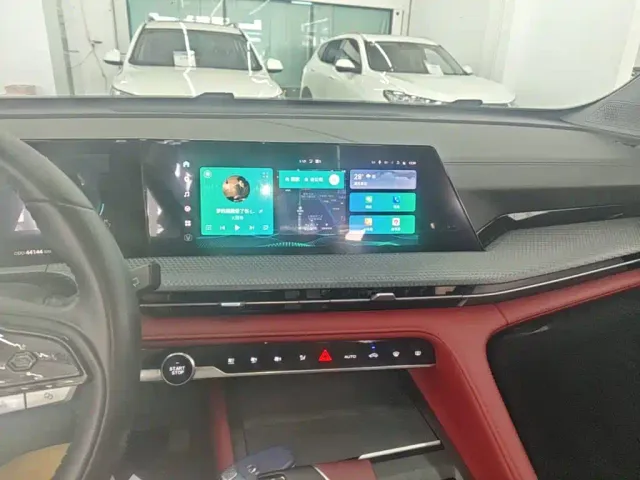 Changan CS75 Plus — Фото автомобиля 12