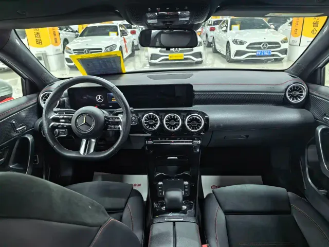 Mercedes-Benz A-Class — Фото автомобиля 9
