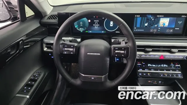 Hyundai Grandeur GN7 — Фото автомобиля 13
