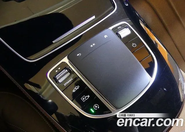 Mercedes-Benz E-Class W213 — Фото автомобиля 17