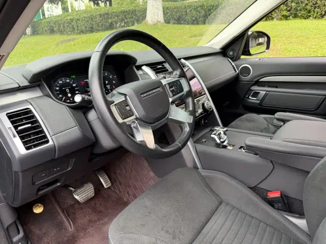 Land Rover Discovery — Фото автомобиля 7