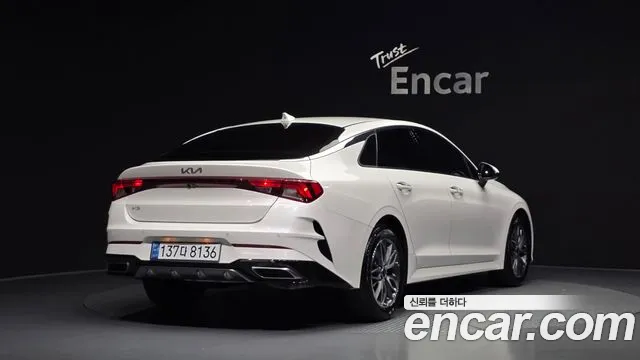 Фотография автомобиля — Kia K5 Generation 3