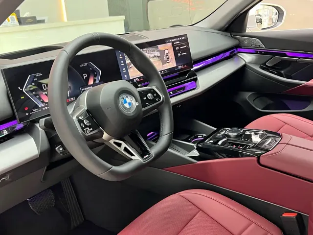 BMW 5 Series — Фото автомобиля 8
