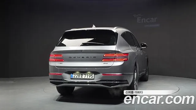 Genesis GV80 — Фото автомобиля 4