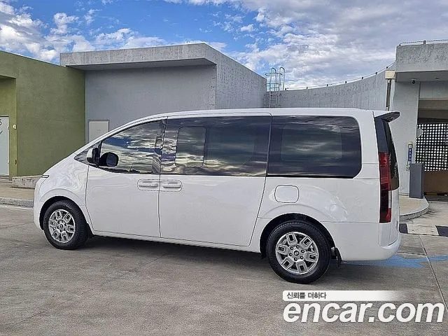 Hyundai Staria — Фото автомобиля 5
