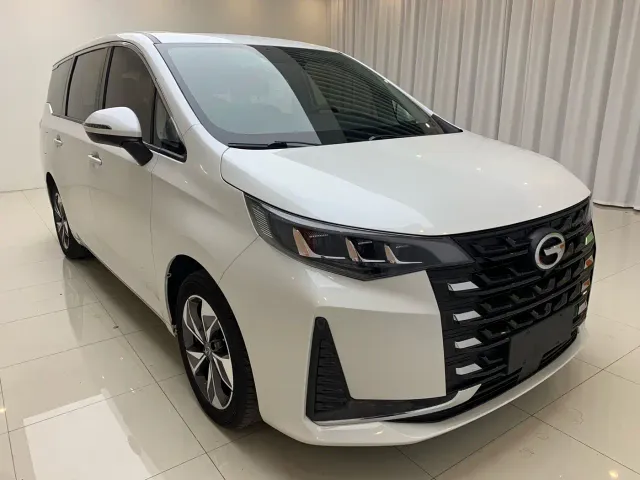 GAC Trumpchi M6 — Фото автомобиля 3