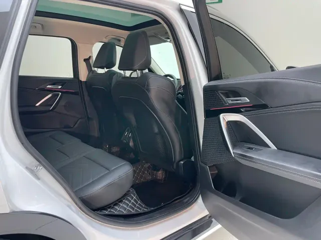 BMW X1 — Фото автомобиля 26