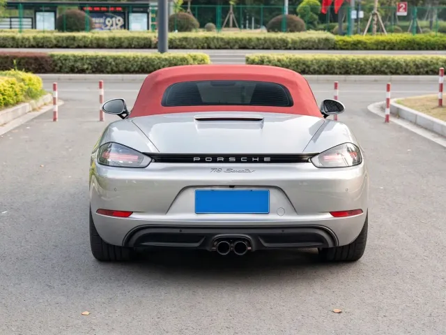 Porsche 718 — Фото автомобиля 5