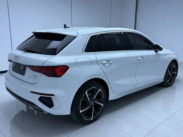 Audi A3 — Фото автомобиля 4