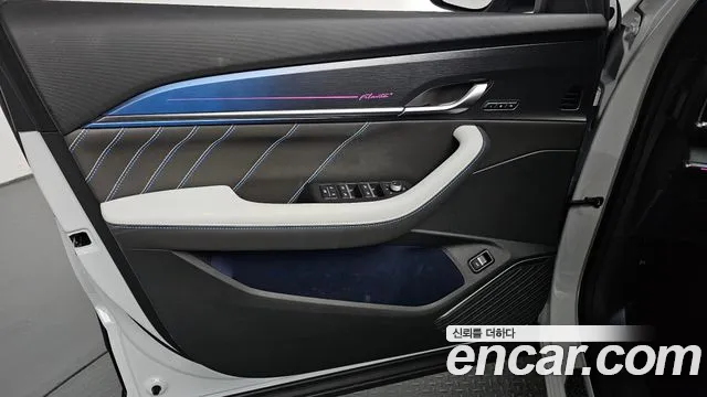 Renault Korea Filante — Фото автомобиля 23