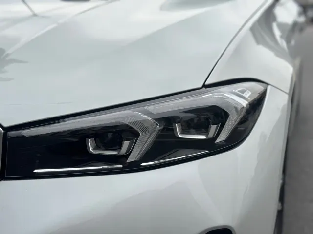 BMW 3 Series — Фото автомобиля 16