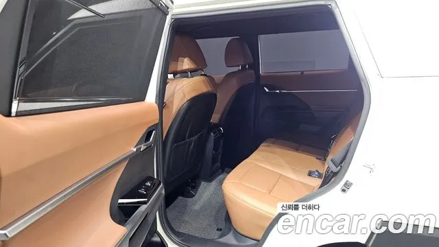 KG_Mobility_Ssangyong Torres Бензин 1.5 2WD — Фото автомобиля 12