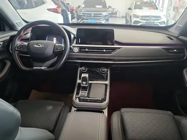 Chery Tiggo 8 — Фото автомобиля 12