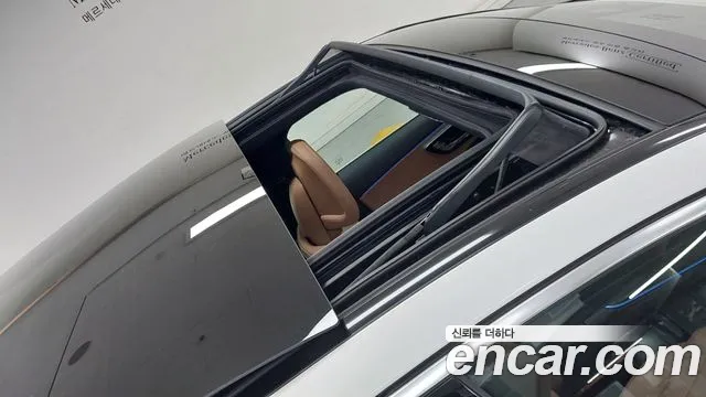 Mercedes-Benz E-Class W214 — Фото автомобиля 12