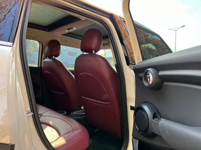 MINI Hatch — Фото автомобиля 12