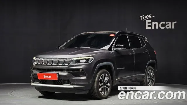 Фотография автомобиля — Jeep Compass