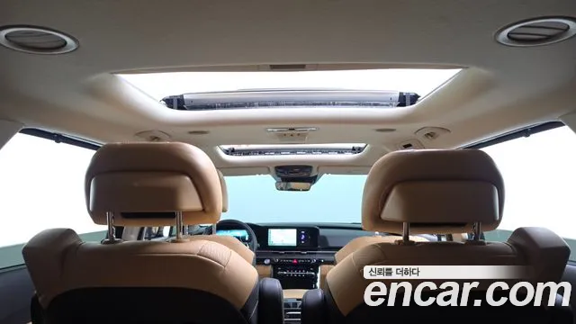 Kia Canival Carnival 4 поколение Бензин 7 мест Signature — Фото автомобиля 19