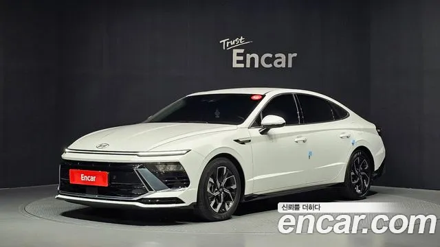 Фотография автомобиля — Hyundai Sonata DN8