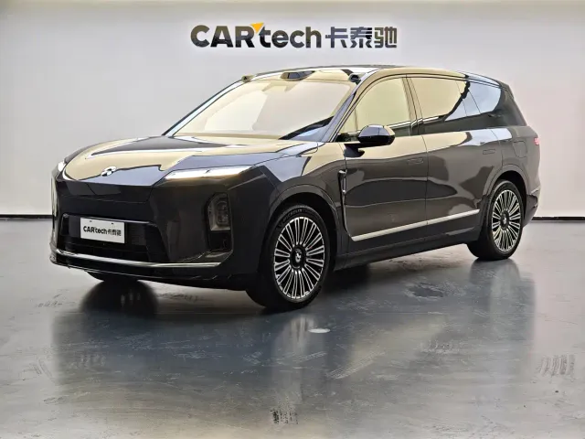 Фотография автомобиля — Nio ES8