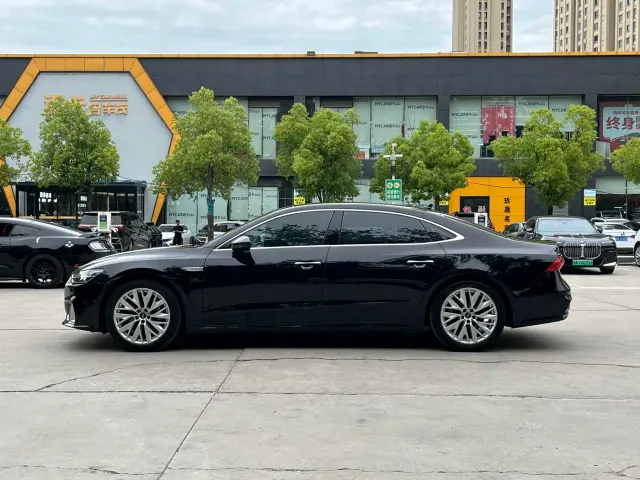 Audi A7L — Фото автомобиля 3