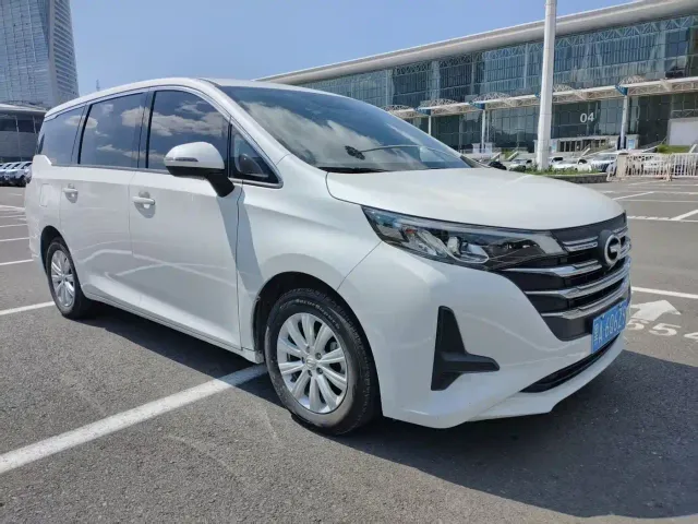 GAC Trumpchi M6 — Фото автомобиля 2