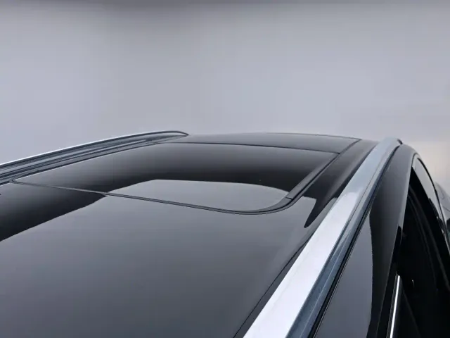 Volvo XC90 — Фото автомобиля 21