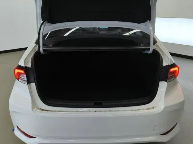 Toyota Corolla — Фото автомобиля 4
