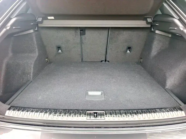 Audi Q3 — Фото автомобиля 12