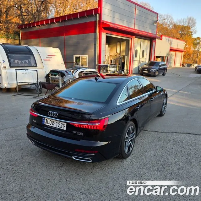 Audi A6 C8 — Фото автомобиля 6