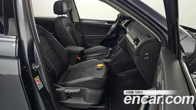 Volkswagen Tiguan — Фото автомобиля 26
