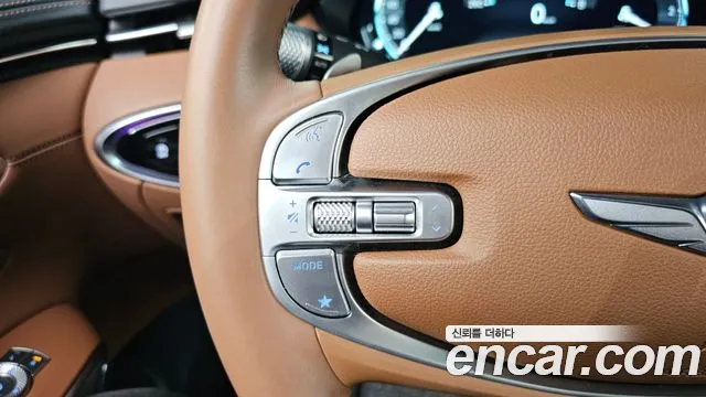 Genesis GV70 — Фото автомобиля 19
