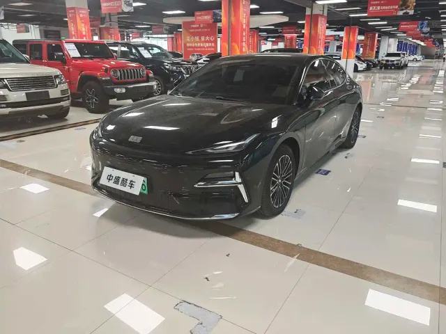 Фотография автомобиля — Geely Galaxy Xingyao 8