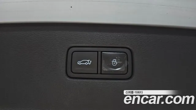 Genesis GV80 — Фото автомобиля 27