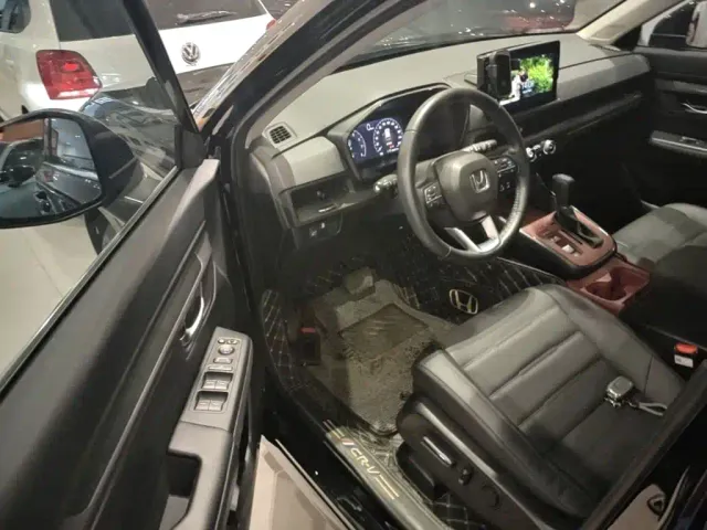 Honda CR-V — Фото автомобиля 15