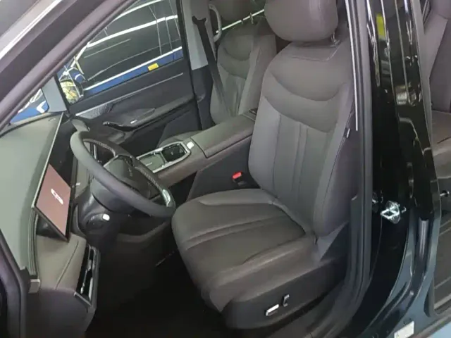 Maxus G70 — Фото автомобиля 14