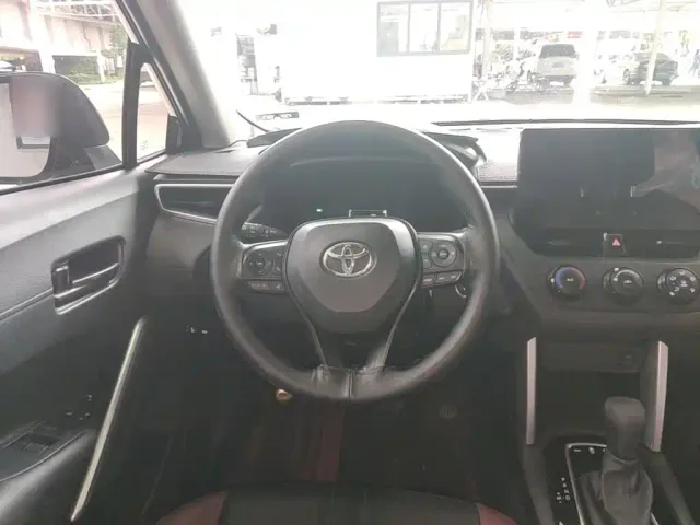 Toyota Corolla Cross — Фото автомобиля 10