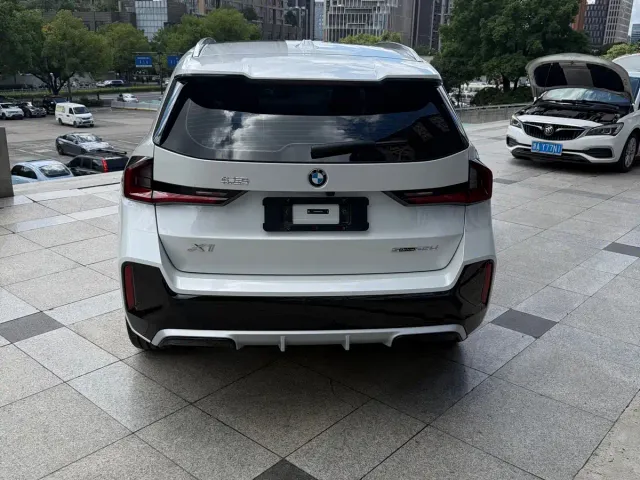 BMW X1 — Фото автомобиля 5