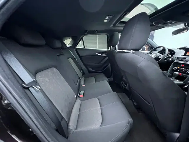 Mazda CX-4 — Фото автомобиля 16